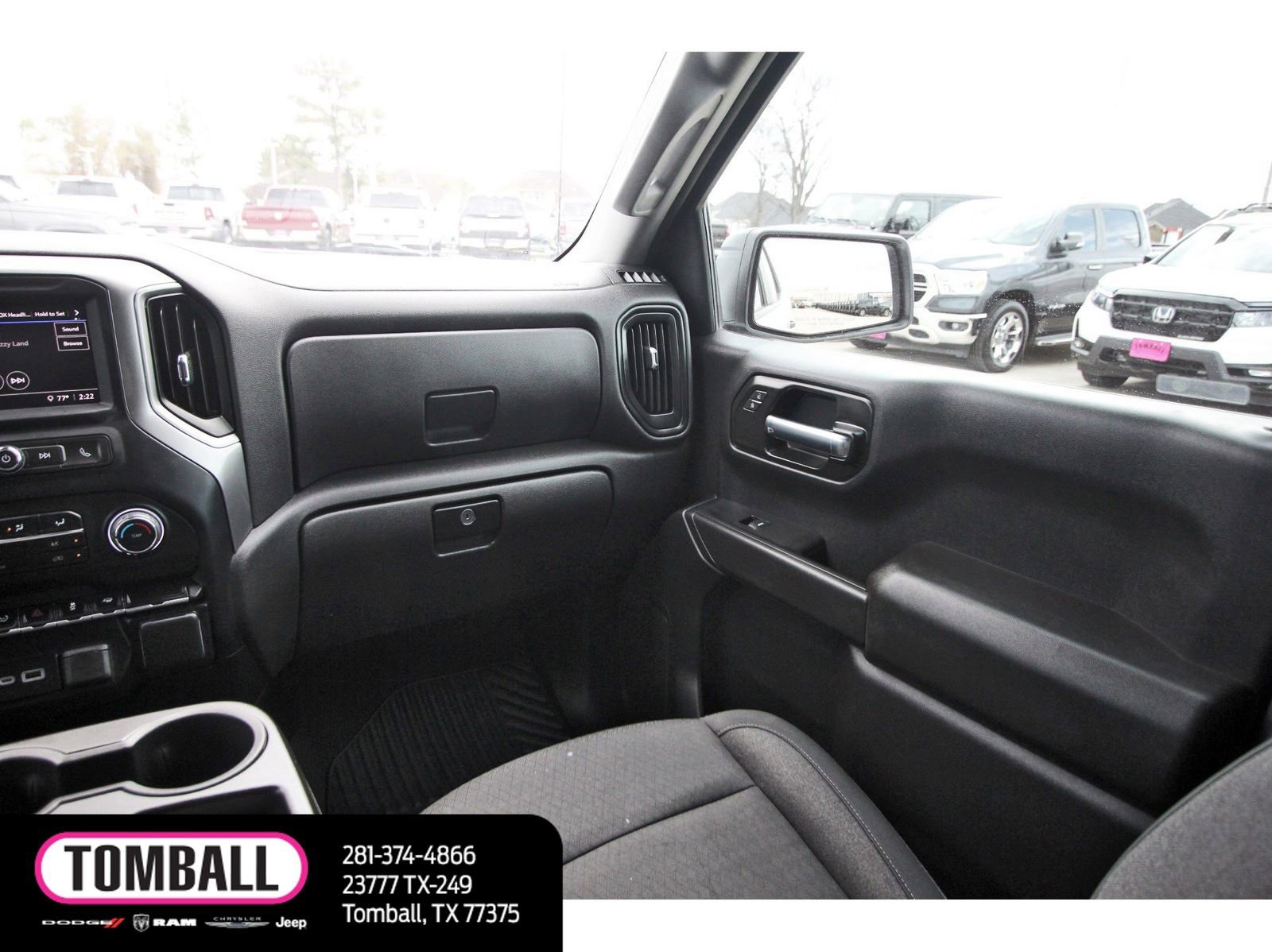 Used 2024 Chevrolet Silverado 1500 Custom image 12