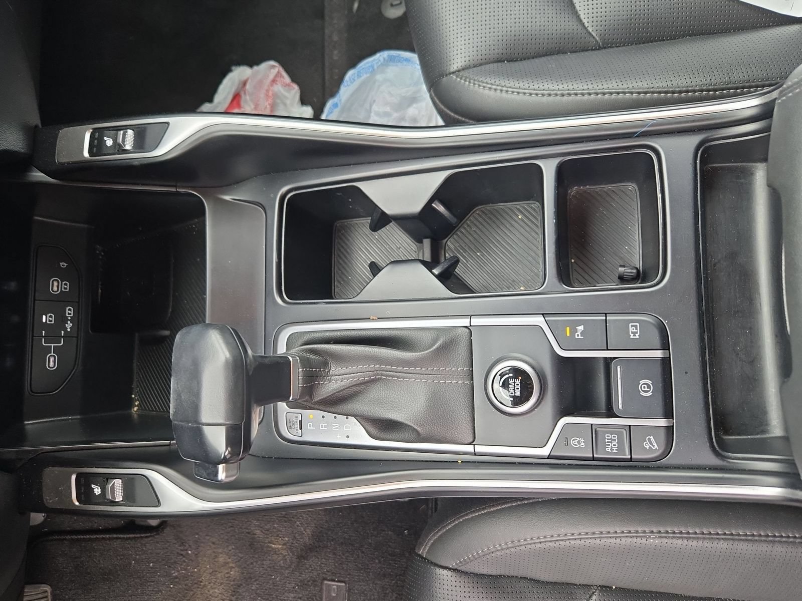 Used 2024 Kia Sorento S FWD image 17