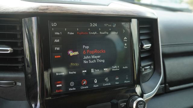 Used 2019 RAM 1500 Laramie image 24