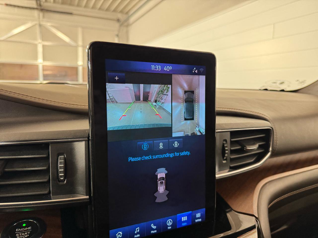 Used 2021 Ford Explorer King Ranch w/ Premium Technology Package AWD/4WD image 25