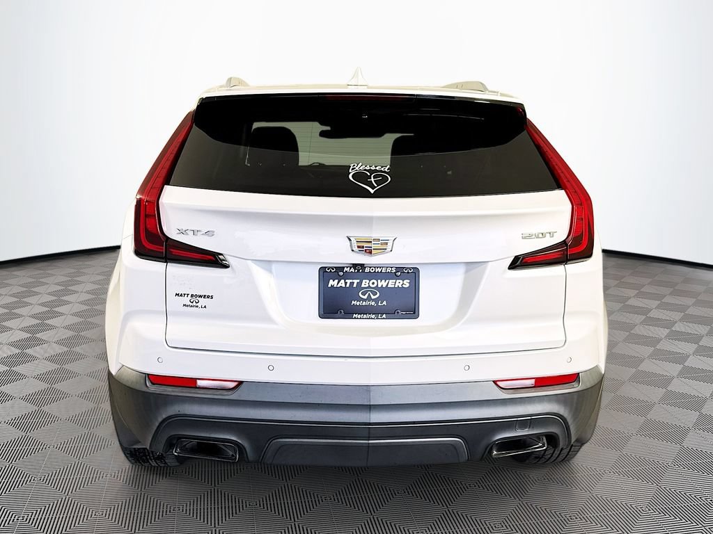 Used 2019 Cadillac XT4 Luxury w/ Cold Weather Package FWD image 6