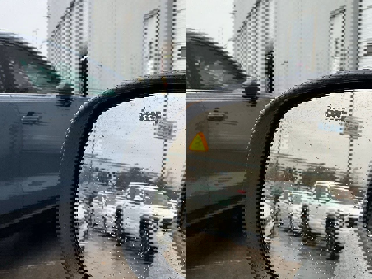 Used 2025 Jeep Compass Limited image 20