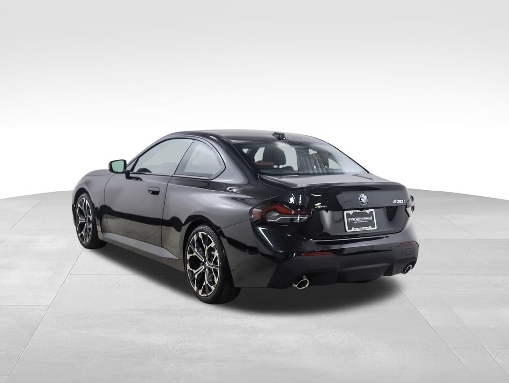 Used 2025 BMW 230i xDrive Coupe w/ Convenience Package image 3