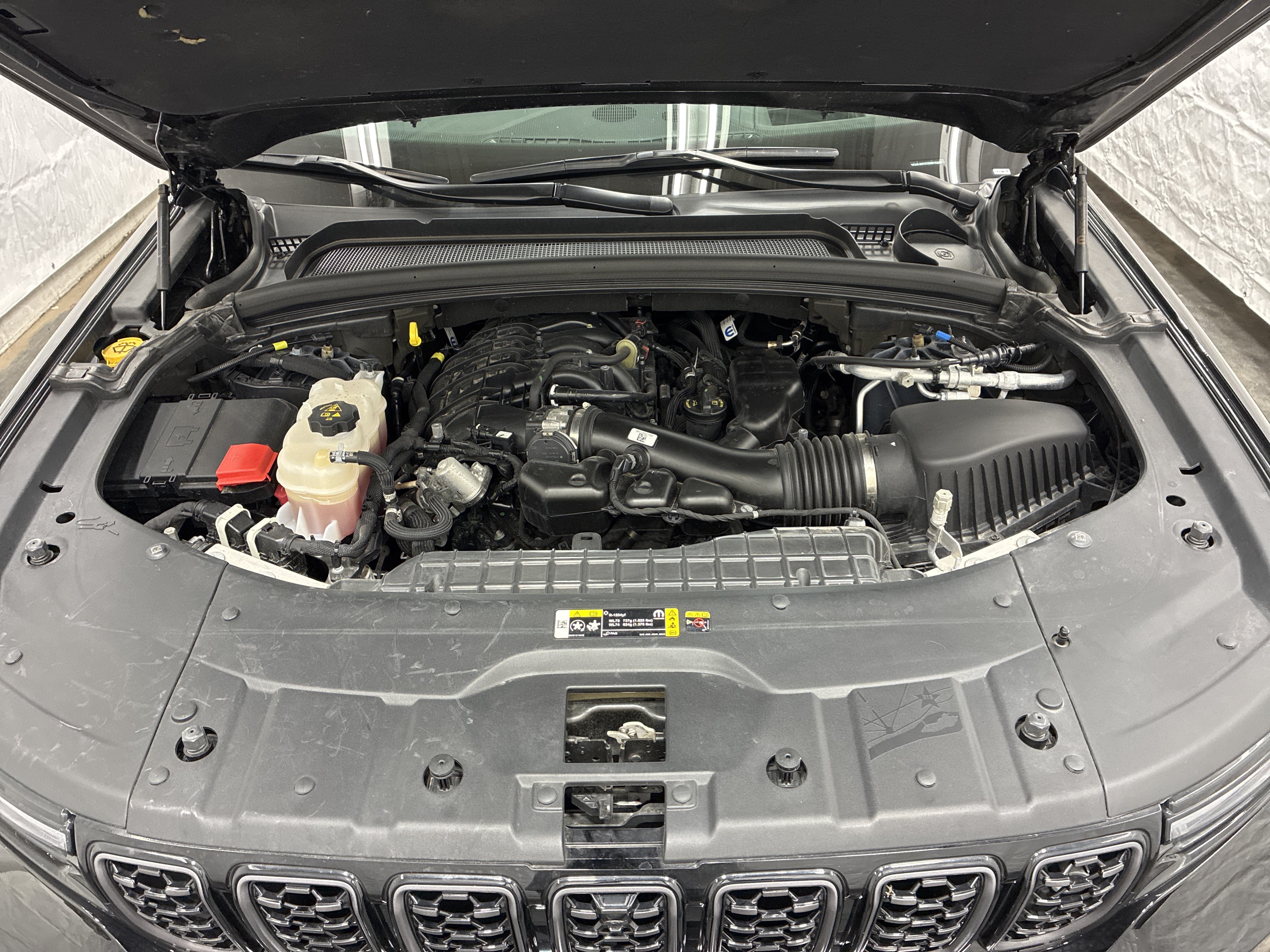 Certified 2024 Jeep Grand Cherokee L Summit AWD/4WD image 8