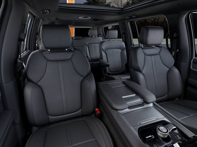 New 2026 Jeep Grand Wagoneer Limited AWD/4WD image 16