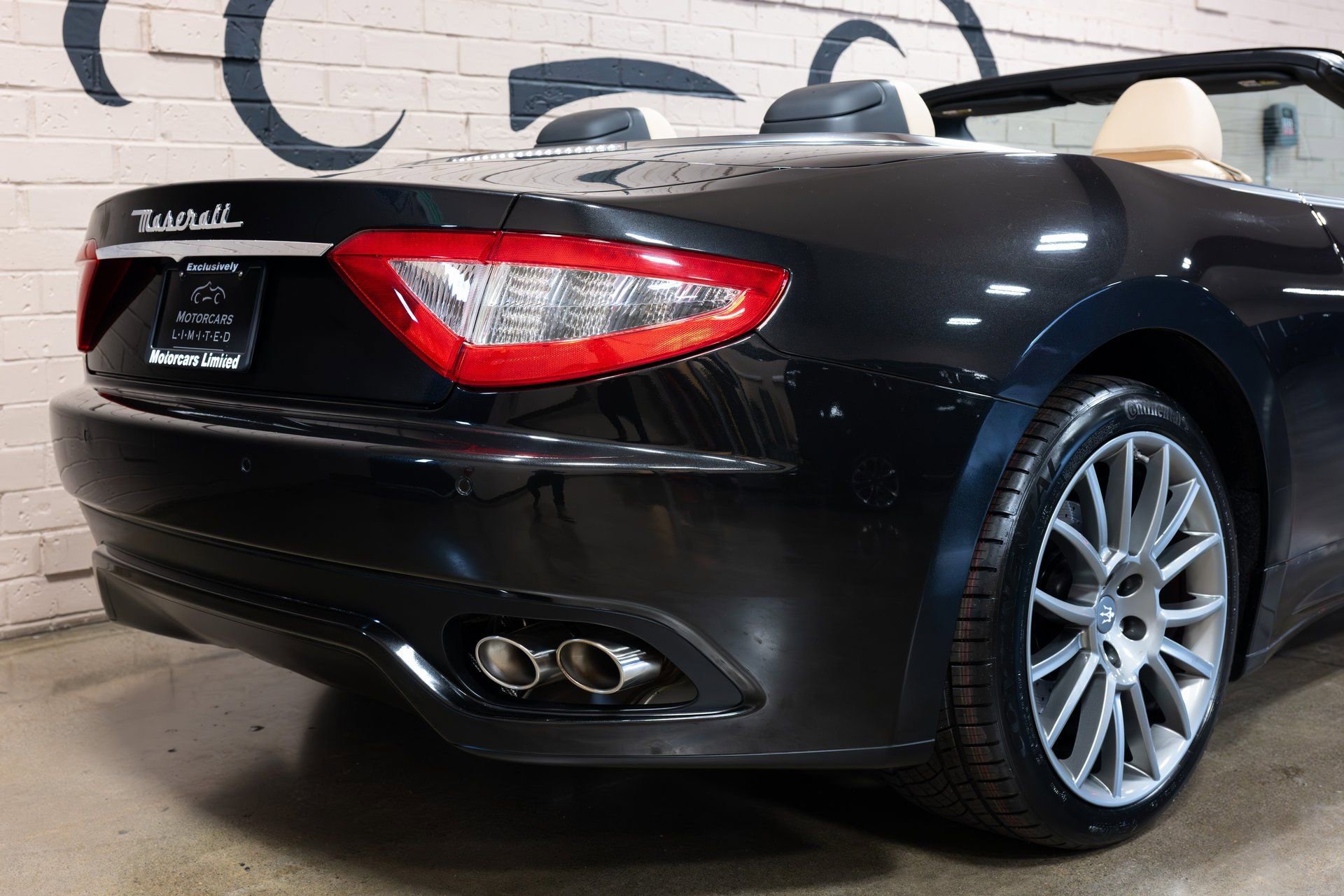 Used 2014 Maserati GranTurismo Convertible image 26
