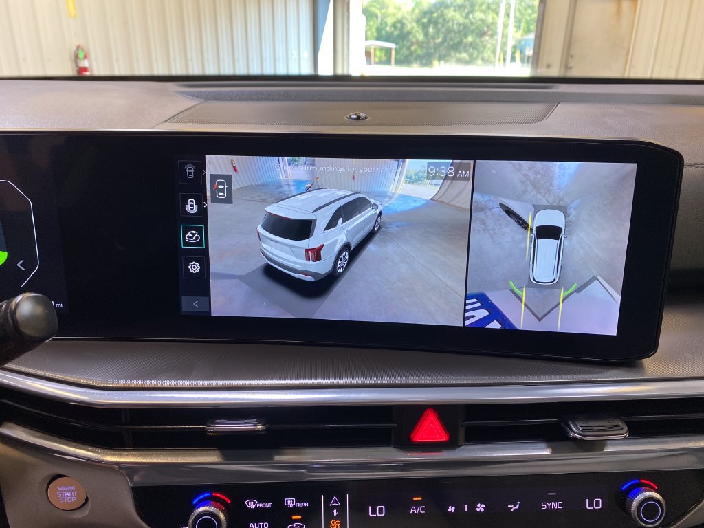 Used 2025 Kia Sorento SX FWD image 46