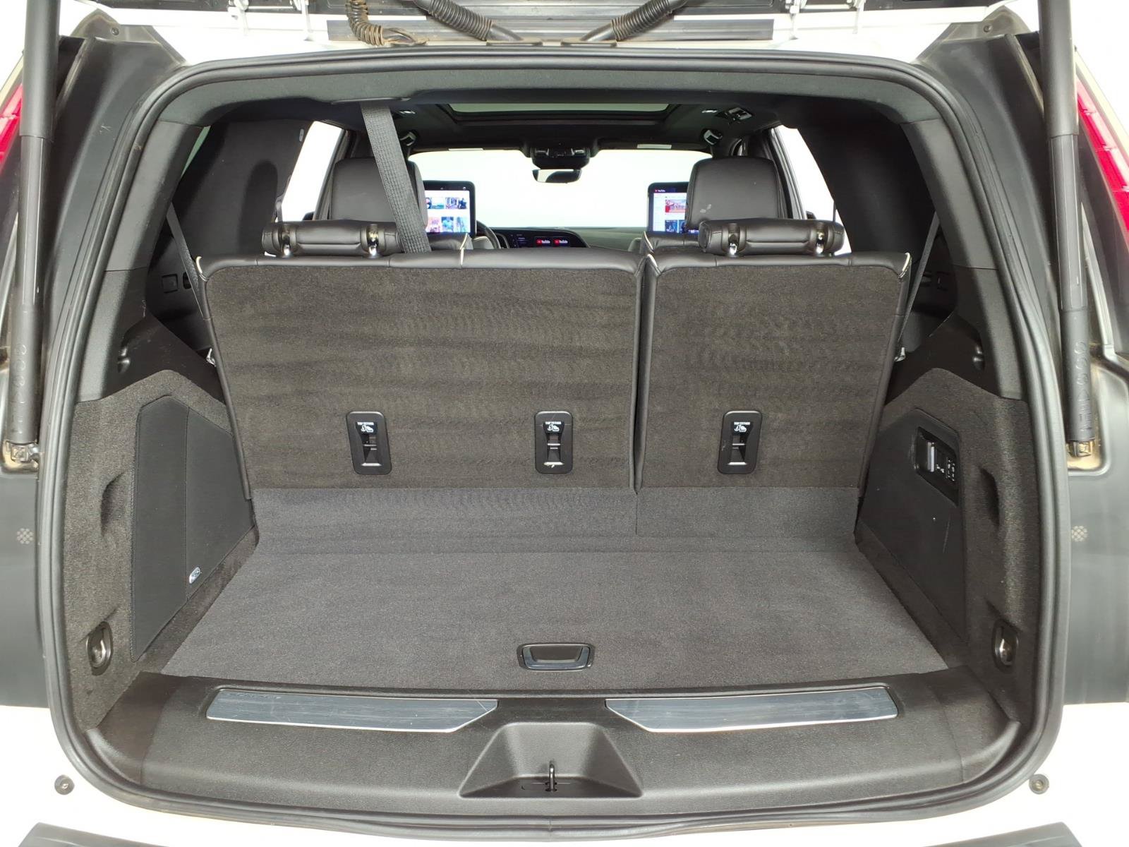 Certified 2024 Cadillac Escalade Sport w/ LPO, ONYX Package AWD/4WD image 13