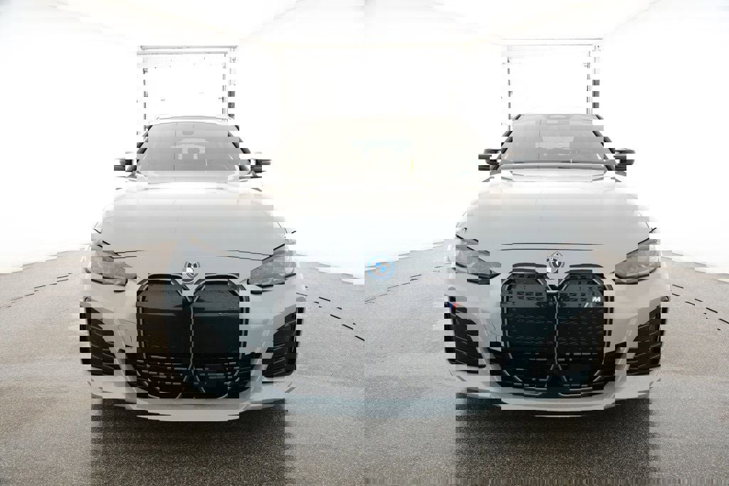 Used 2023 BMW i4 M50 image 2