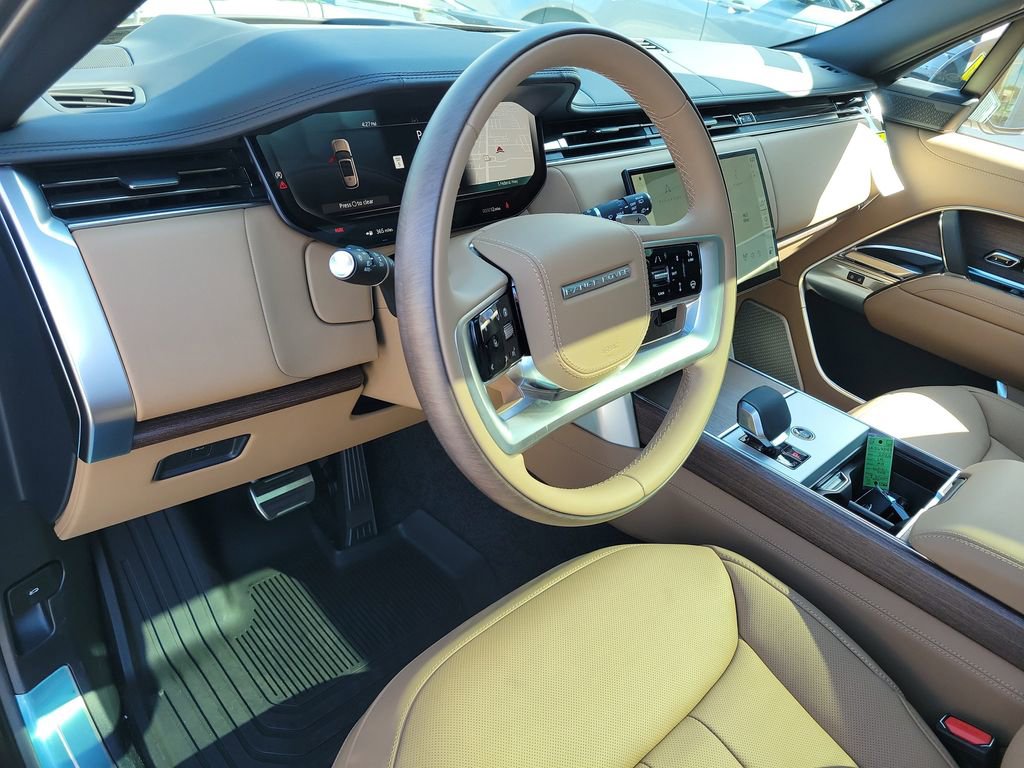 New 2026 Land Rover Range Rover Autobiography AWD/4WD image 25