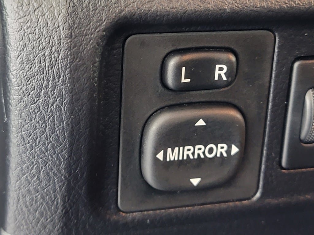 Certified 2022 Toyota 4Runner TRD Off-Road Premium w/ TRD Black Wheel Package (TMS) AWD/4WD image 29