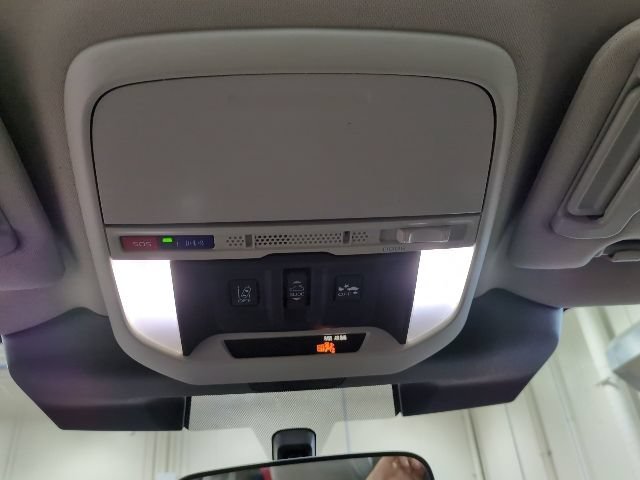 Used 2023 Subaru Forester Premium AWD/4WD image 14