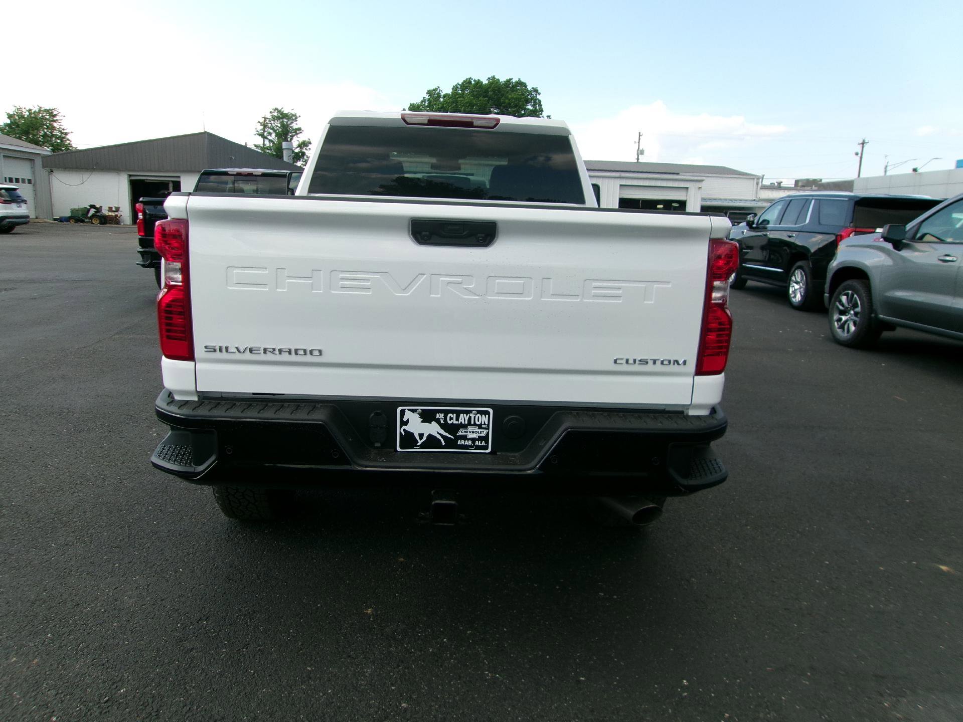 New 2026 Chevrolet Silverado 2500 Custom w/ Custom Value Package AWD/4WD image 13