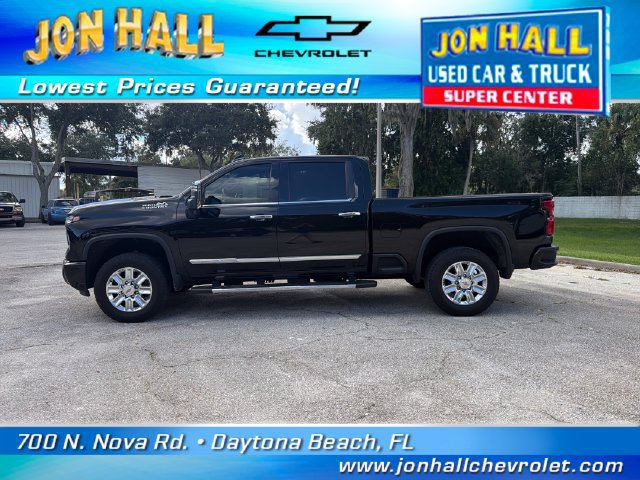 Used 2024 Chevrolet Silverado 2500 High Country AWD/4WD image 4