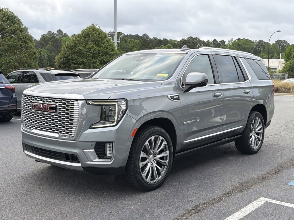 Used 2023 GMC Yukon Denali RWD image 7