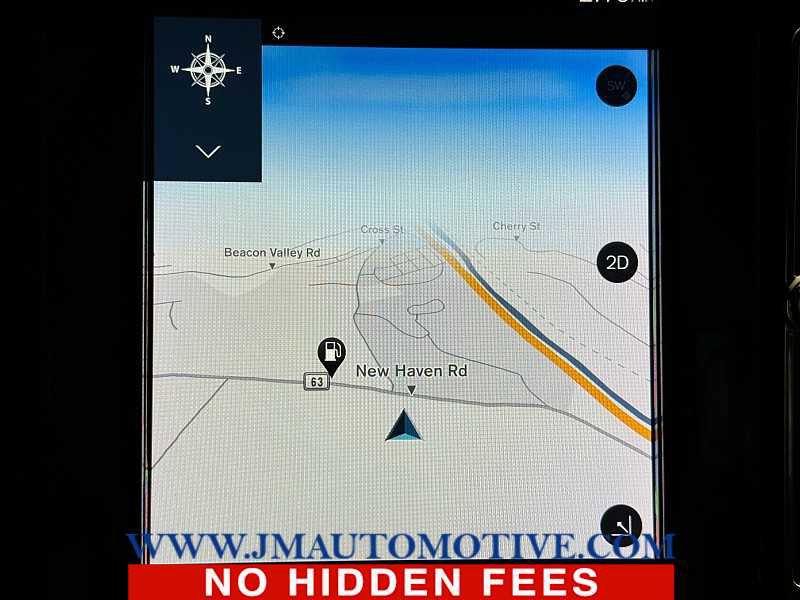 Used 2020 Volvo XC40 T5 R-Design image 28