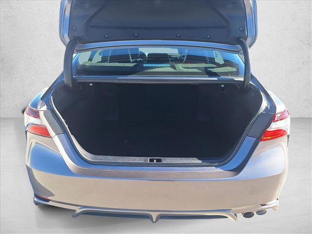 Used 2023 Toyota Camry SE image 17