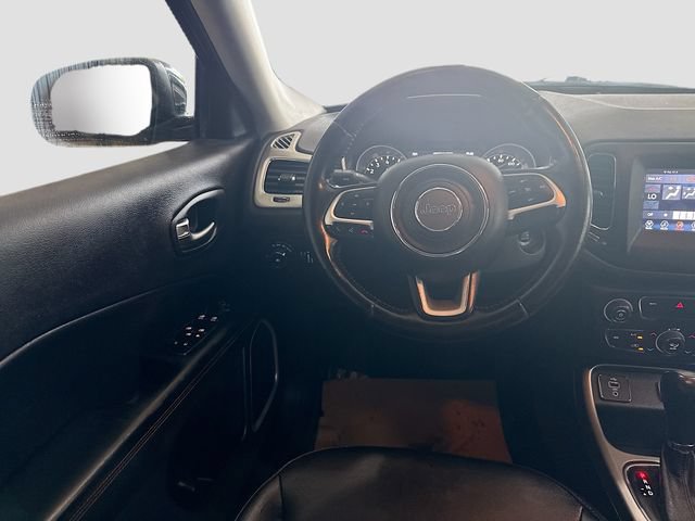 Used 2018 Jeep Compass Latitude w/ Popular Equipment Group FWD image 21