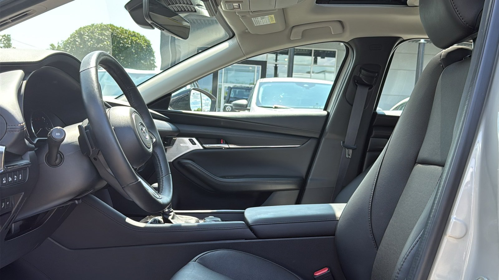 Certified 2025 MAZDA MAZDA3 2.5 Turbo Sedan w/Premium Plus AWD/4WD image 10