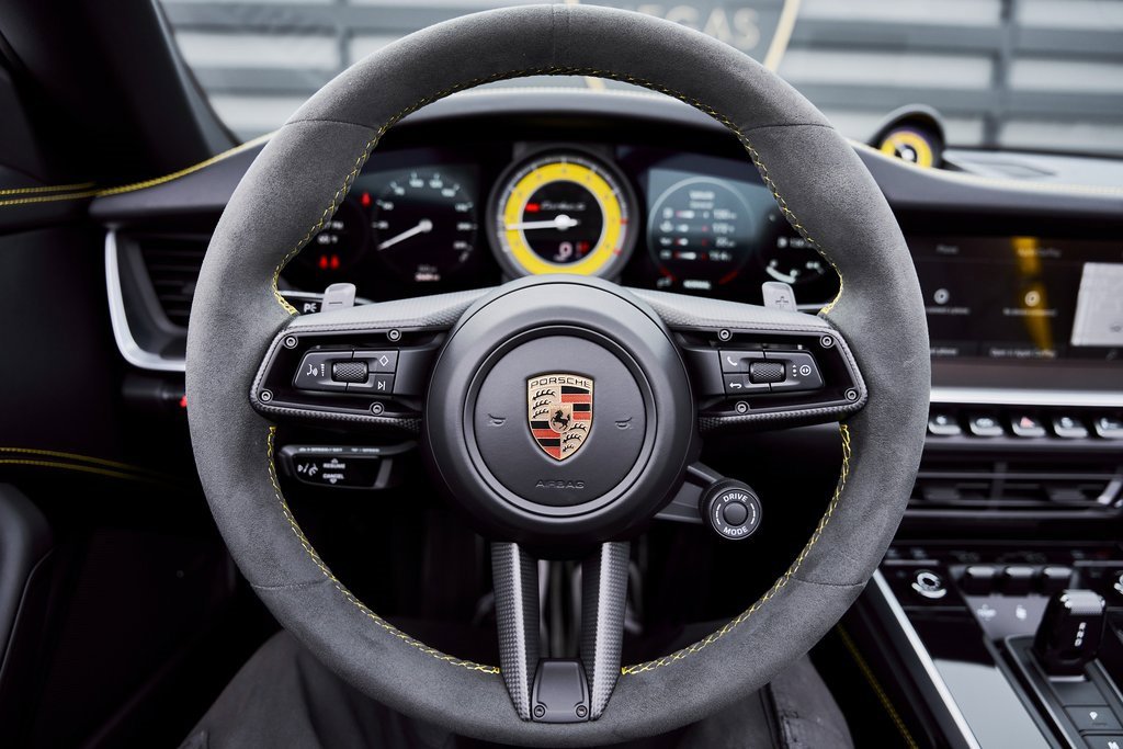 Used 2025 Porsche 911 Turbo S image 47