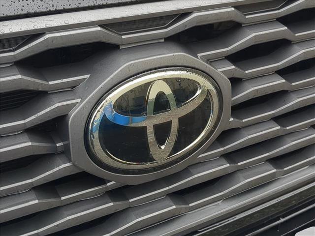 Certified 2021 Toyota Tacoma TRD Off-Road image 29