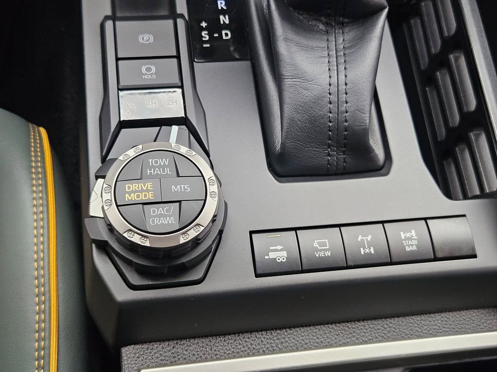 Used 2024 Toyota Tacoma Trailhunter image 25