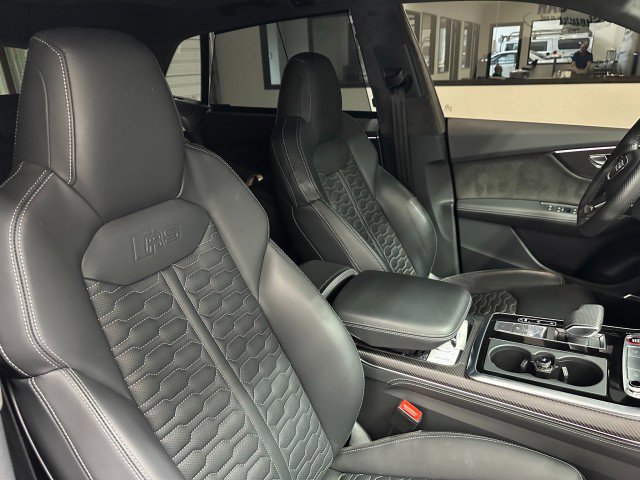 Used 2021 Audi RS Q8 AWD/4WD image 24