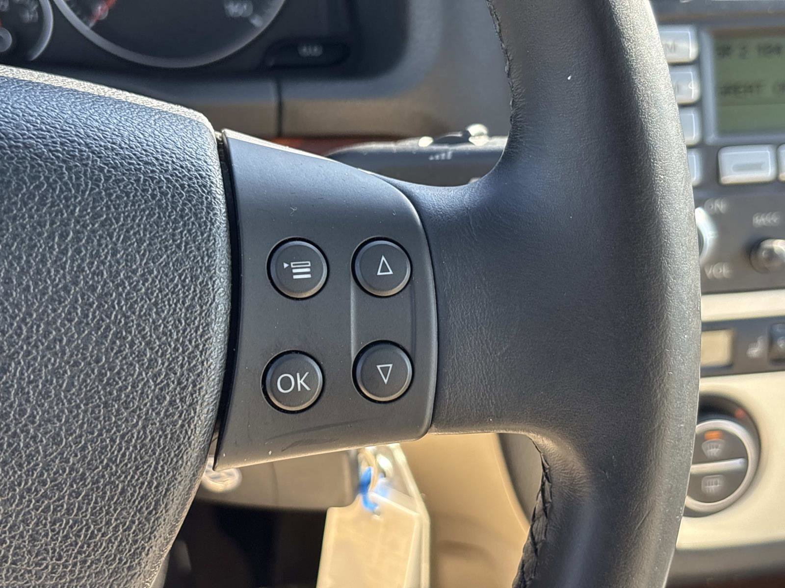 Used 2009 Volkswagen Eos Lux image 17