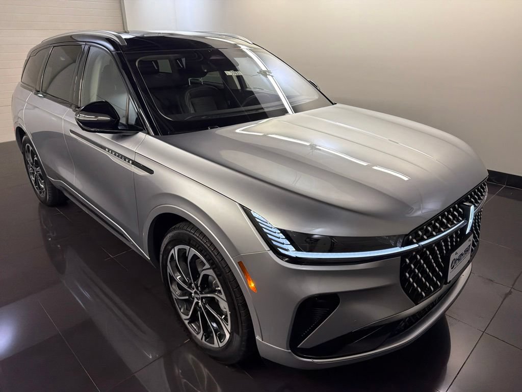 New 2026 Lincoln Nautilus Reserve