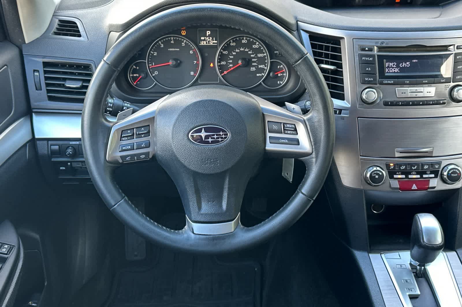 Used 2013 Subaru Outback 2.5i Premium AWD/4WD image 16
