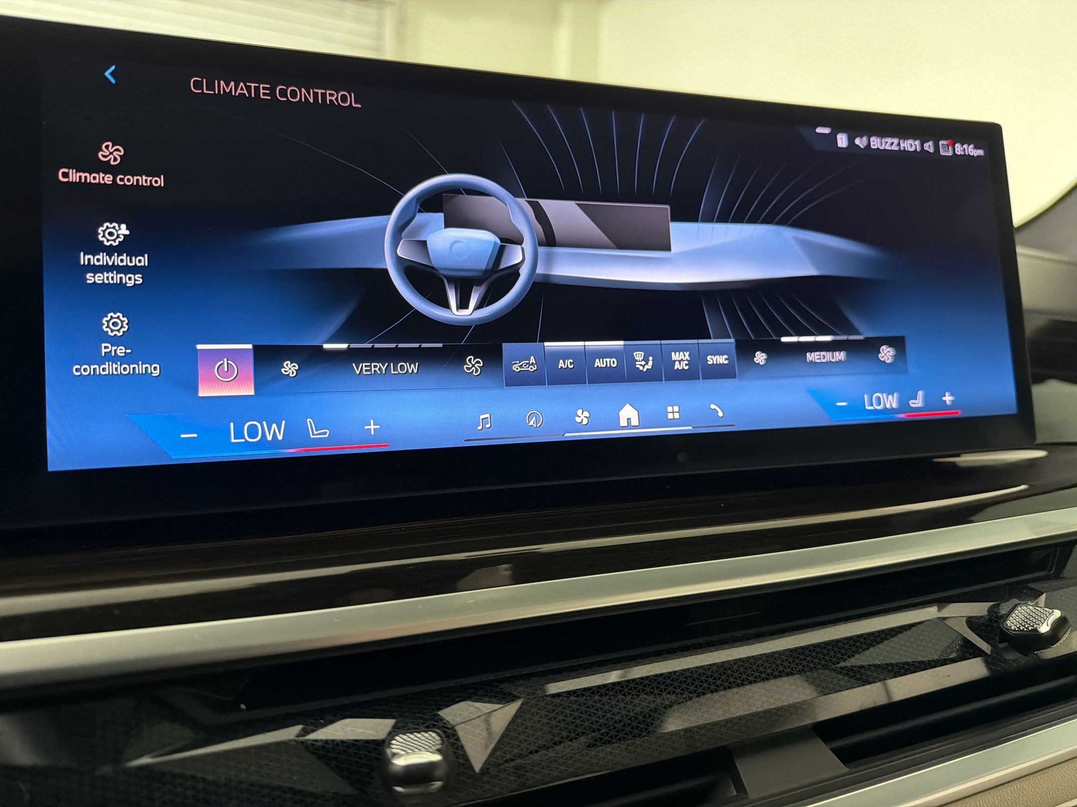 Used 2024 BMW X5 sDrive40i w/ Premium Package RWD image 19