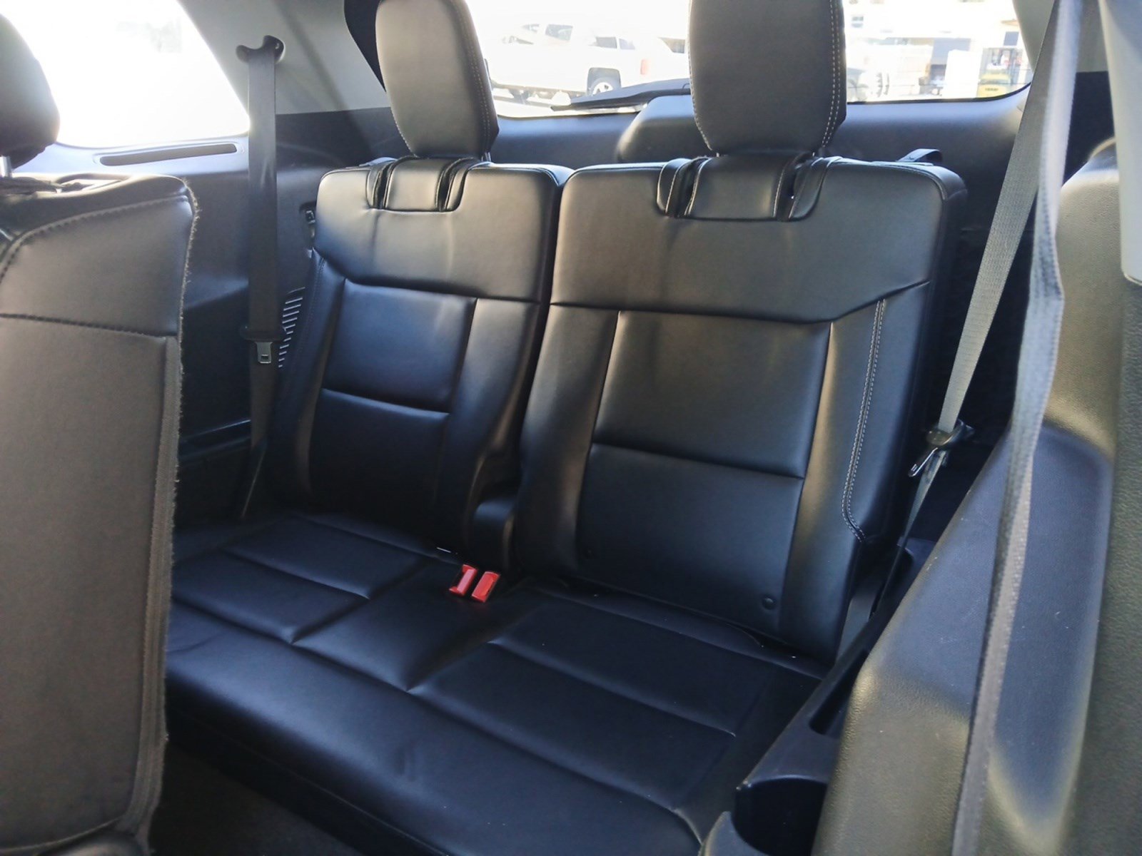 Used 2022 Ford Explorer XLT w/ Equipment Group 202A image 17