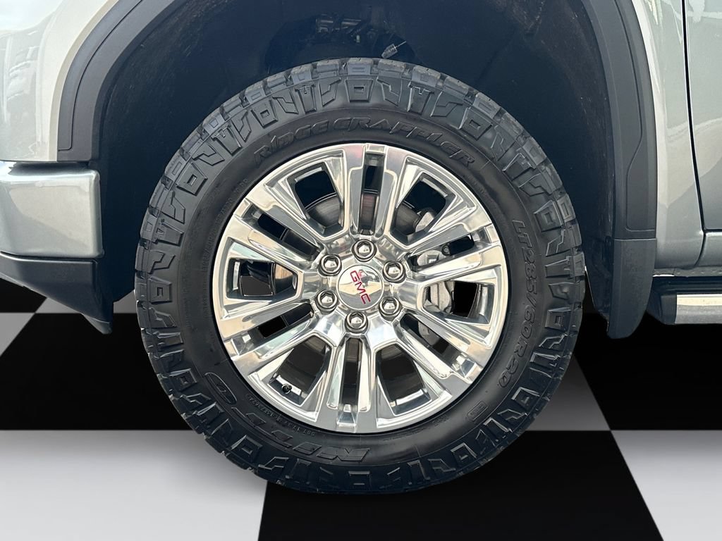 Used 2025 GMC Sierra 1500 Denali w/ Technology Package AWD/4WD image 14