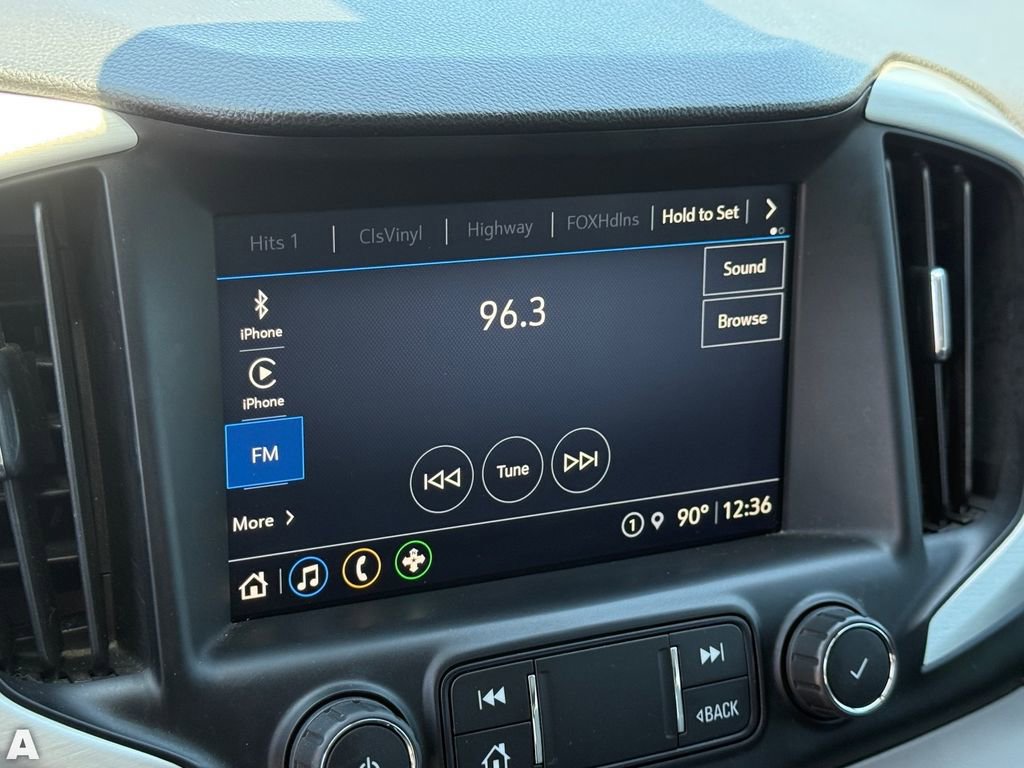 Used 2022 GMC Terrain SLT AWD/4WD image 18
