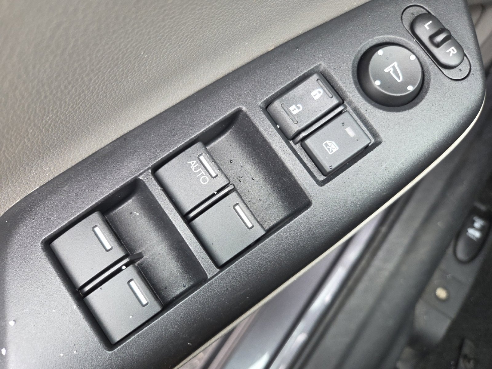 Used 2014 Honda Civic EX image 24