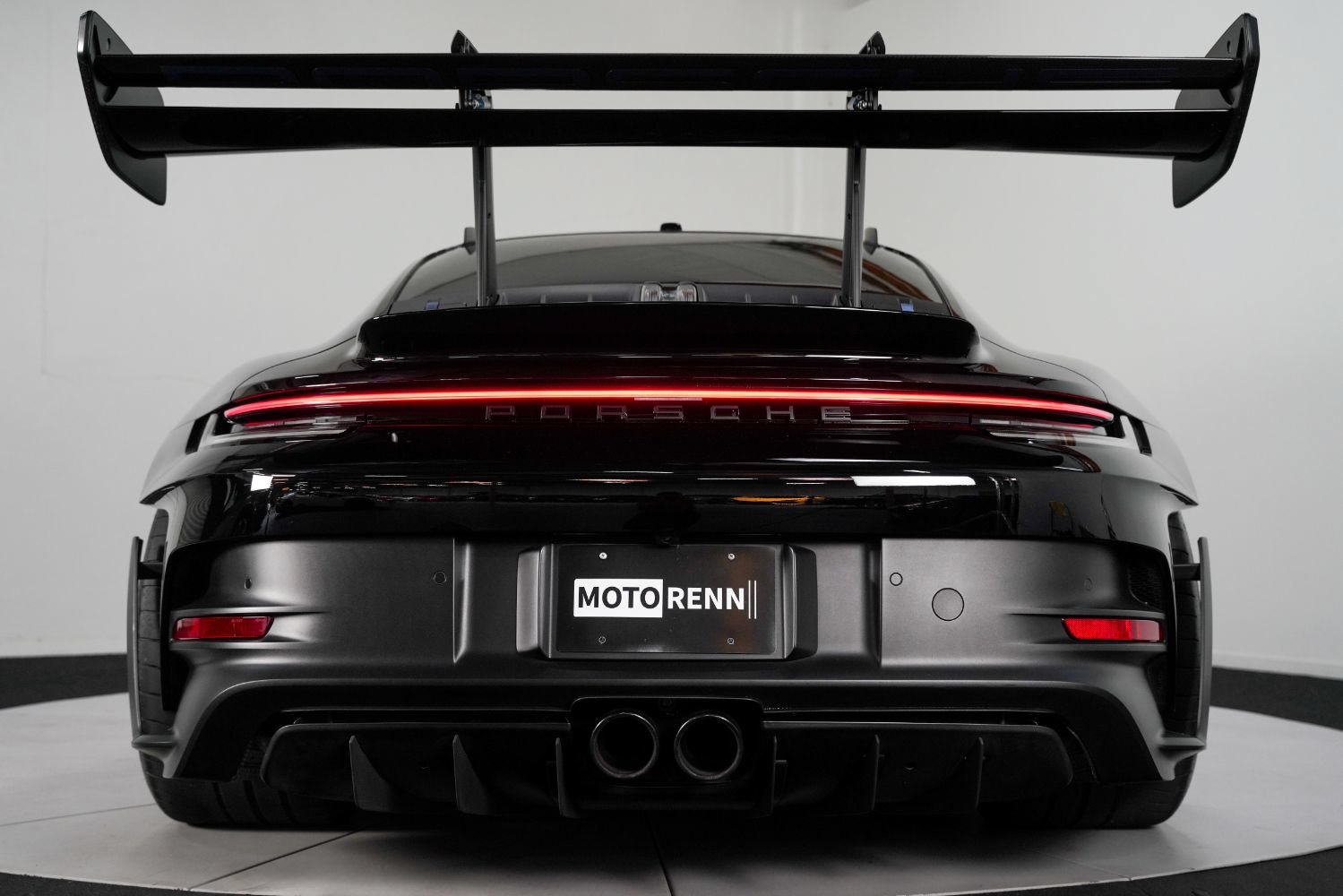 Used 2025 Porsche 911 GT3 RS w/ Weissach Package RWD image 27