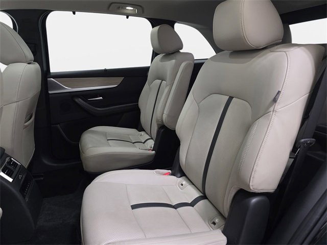 Used 2024 MAZDA CX-90 3.3 Turbo w/ Premium Package image 13
