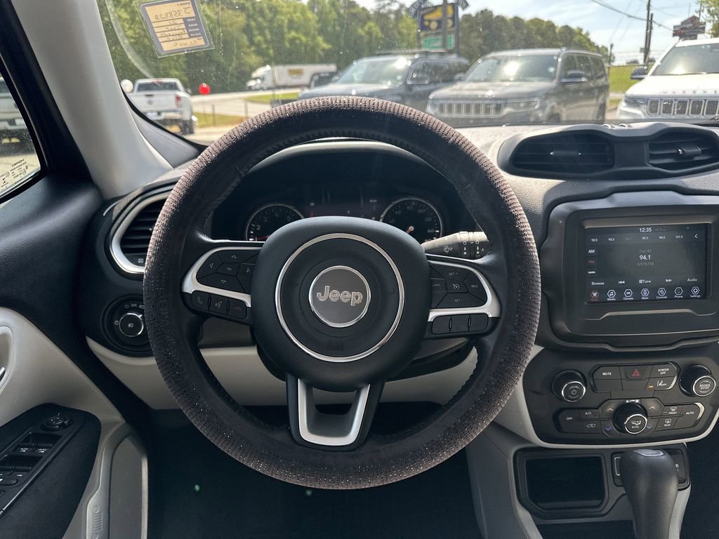 Used 2021 Jeep Renegade Latitude w/ Convenience Group image 23