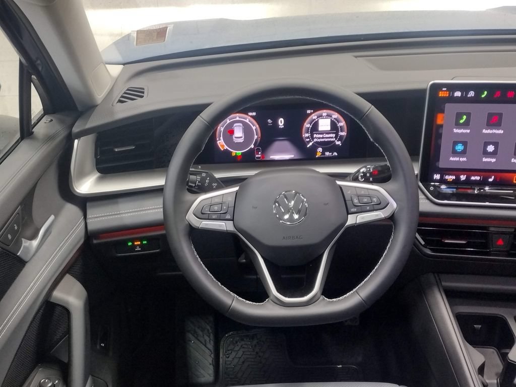 New 2026 Volkswagen Tiguan SE AWD/4WD image 35