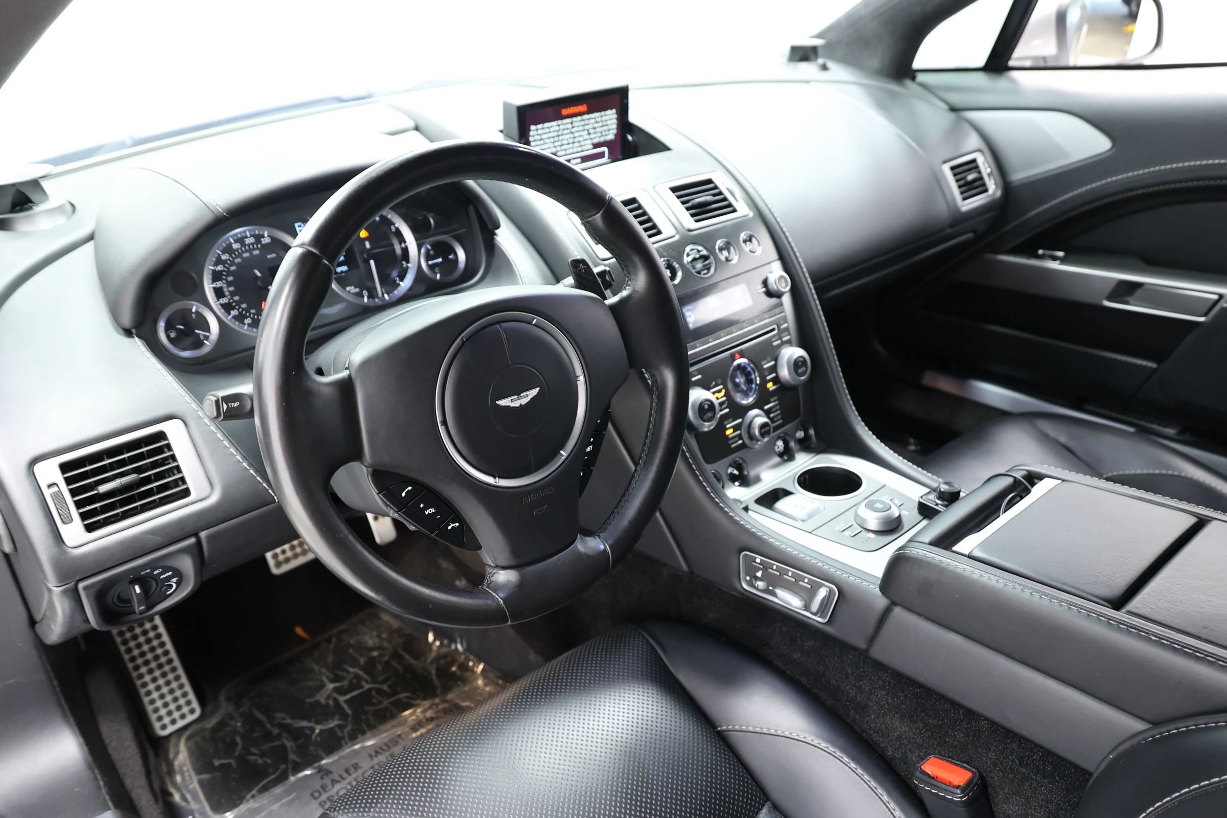 Used 2015 Aston Martin Rapide S RWD image 2