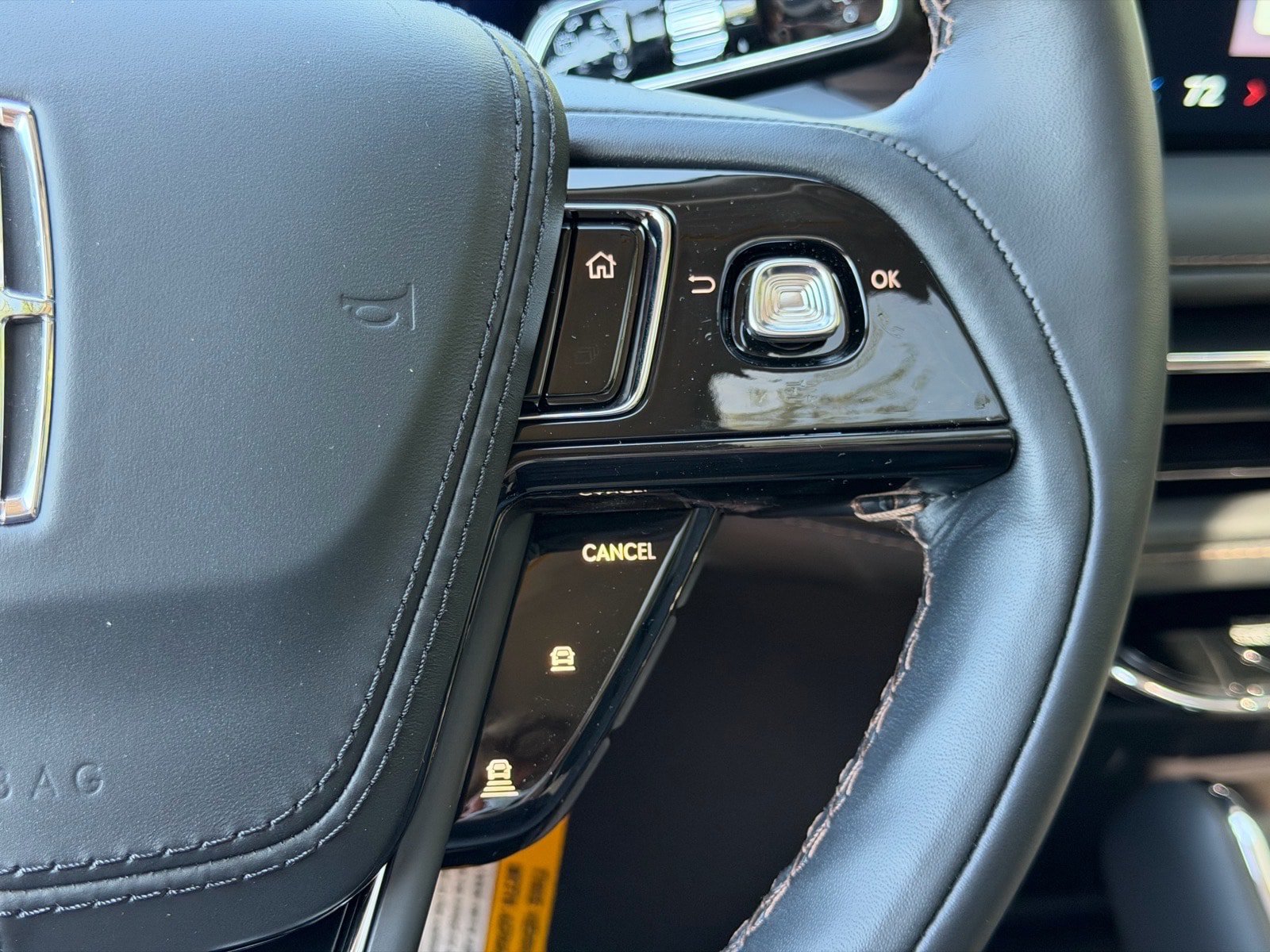 New 2026 Lincoln Aviator Reserve AWD/4WD image 31