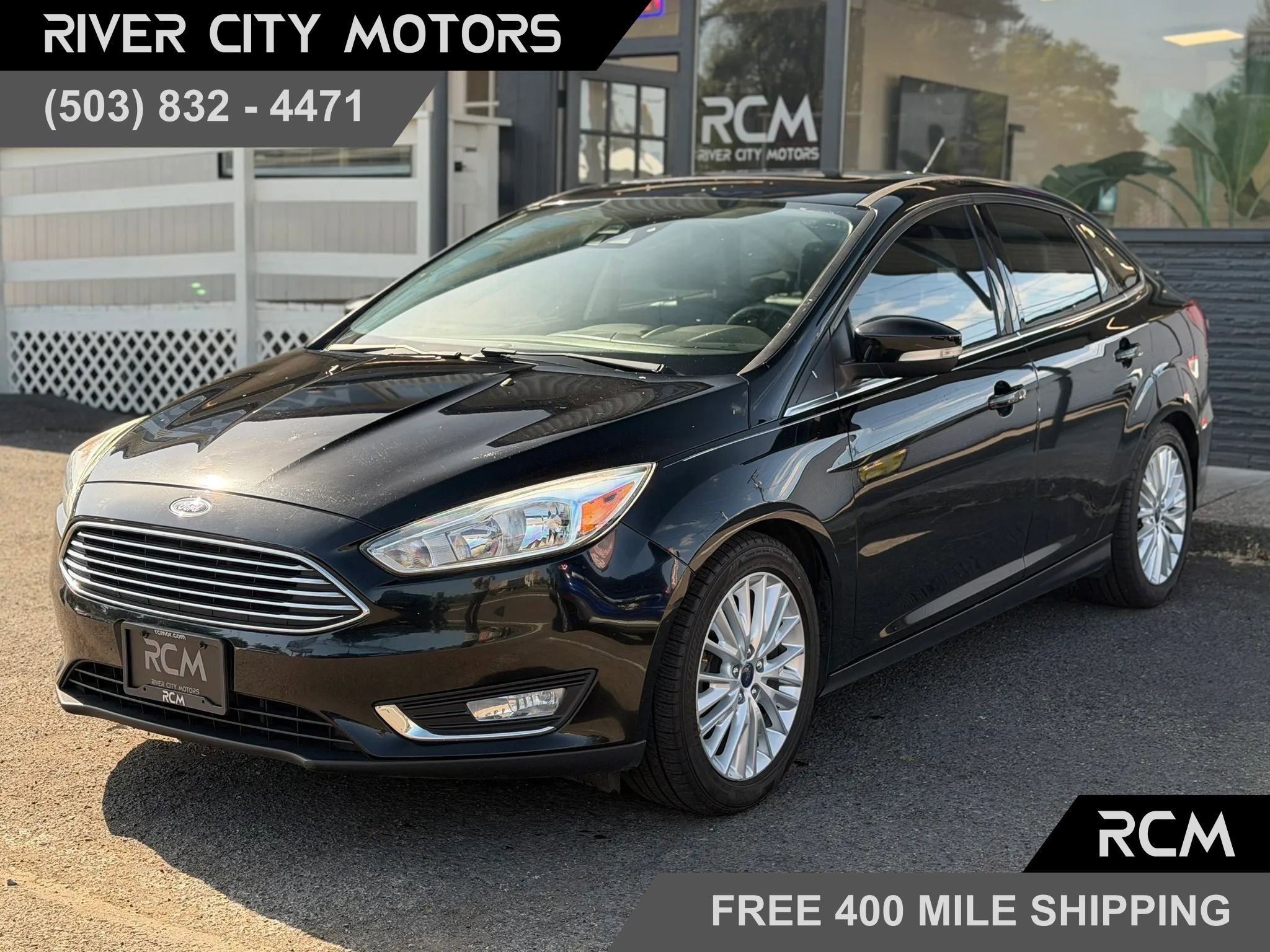 Used 2017 Ford Focus Titanium w/ Titanium Technology Package FWD image 1