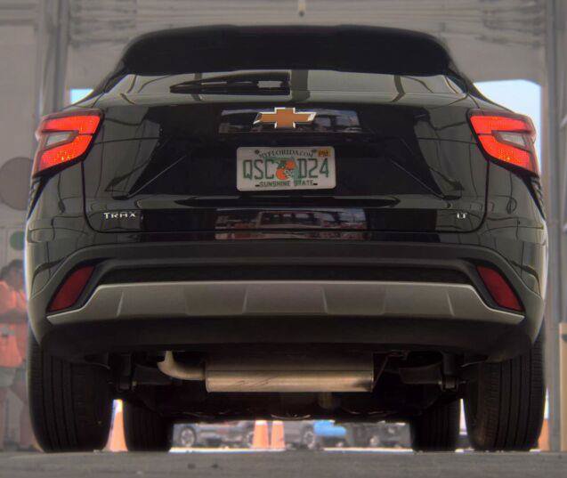 Used 2024 Chevrolet Trax LT FWD image 3