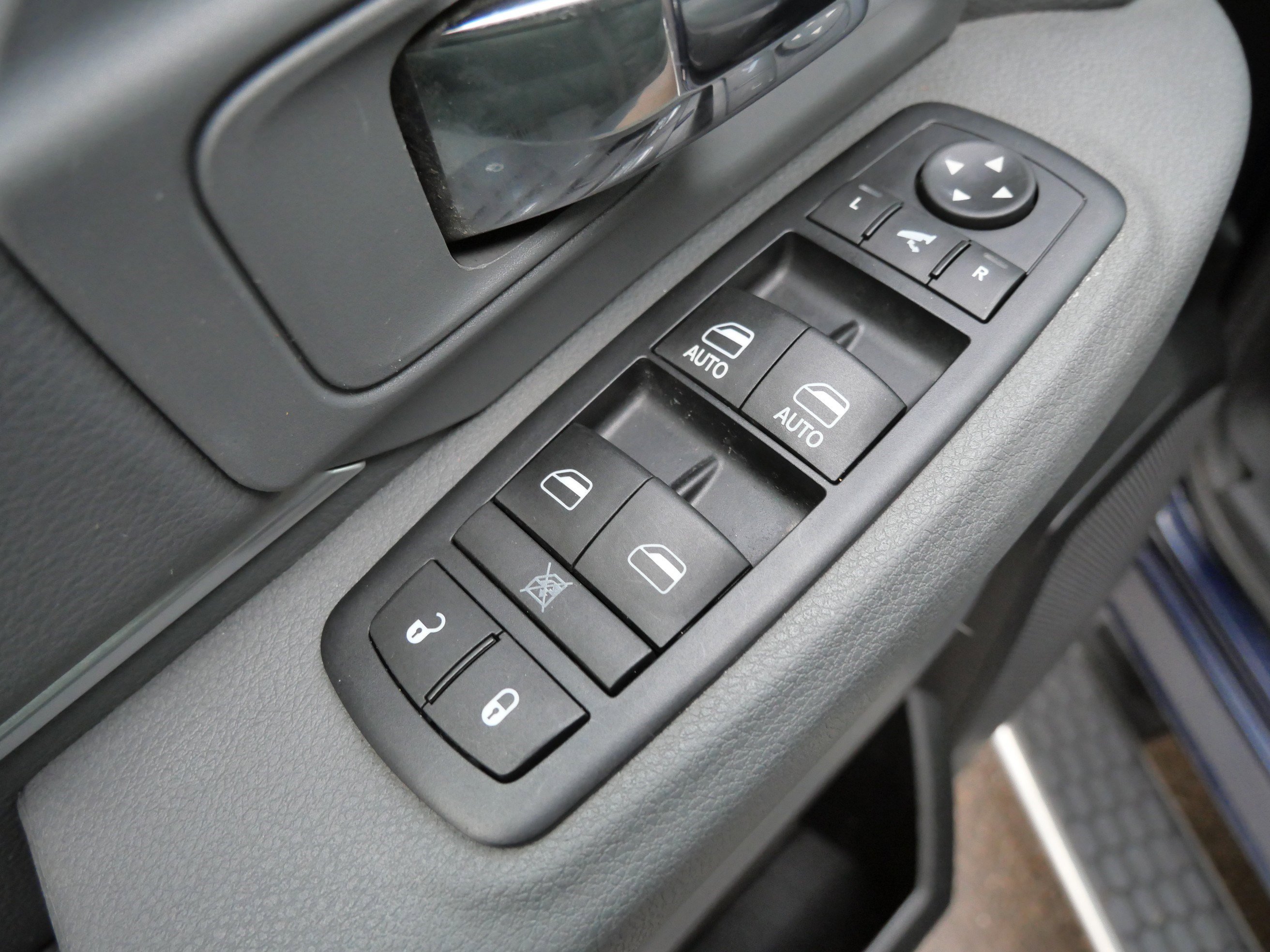 Used 2016 RAM 1500 Big Horn image 19