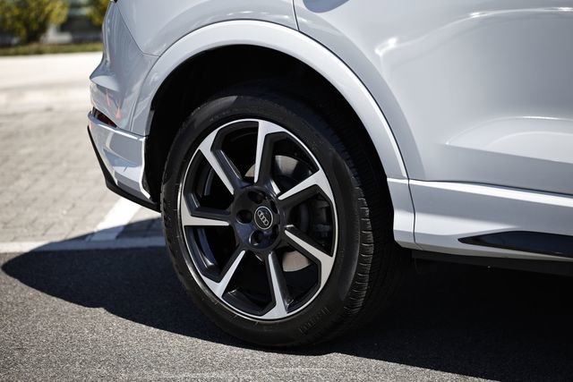 Used 2025 Audi Q3 2.0T Premium Plus image 6