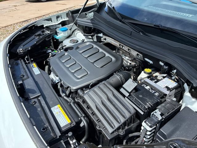 Certified 2026 Volkswagen Tiguan SE AWD/4WD image 9