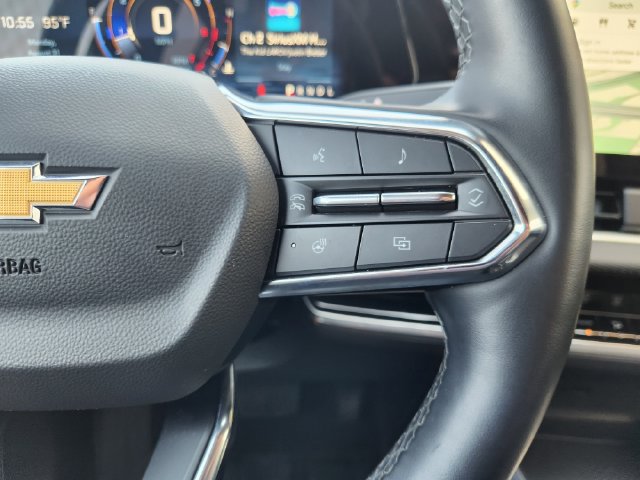 Used 2026 Chevrolet Equinox LT FWD image 30