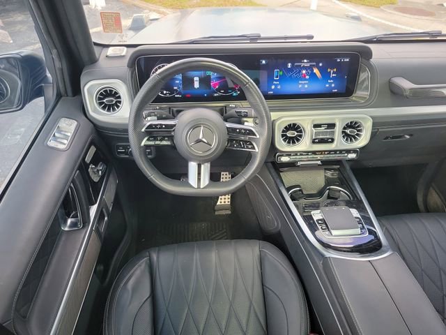 Used 2025 Mercedes-Benz G 550 image 12