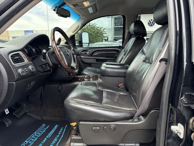 Used 2011 GMC Sierra 2500 Denali AWD/4WD image 17