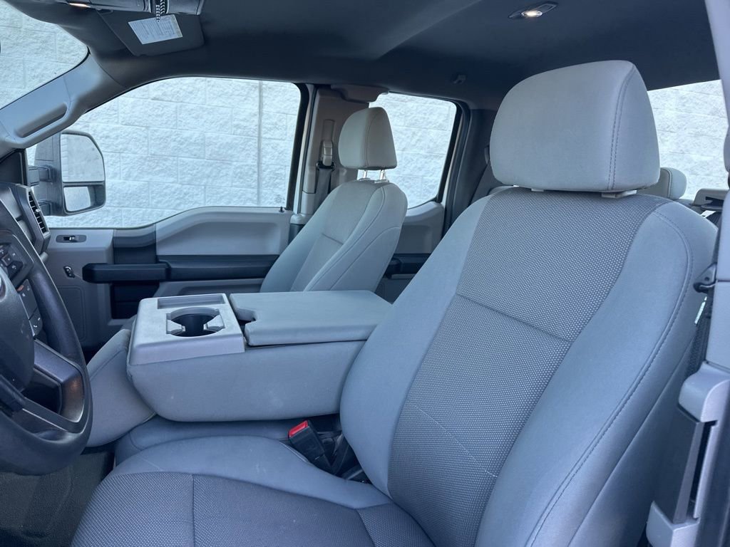 Used 2020 Ford F250 XL w/ Power Equipment Group image 10